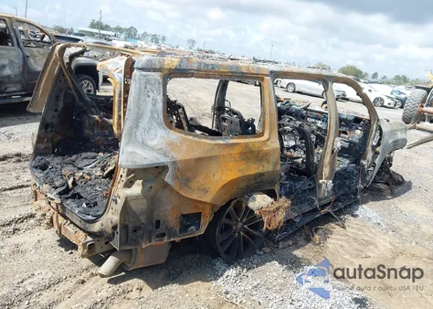 2022 Jeep Wagoneer Series Iii 4X2 from USA, damaged, VIN 1C4SJUDT2NS118113